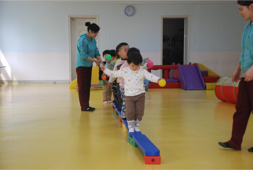 動漫火車專業(yè)的感覺統(tǒng)合訓練